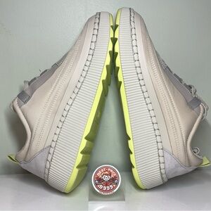 Cougar - Size US 8 - Sayah OYSTER-TAUPE Women's Waterproof Sneaker - New